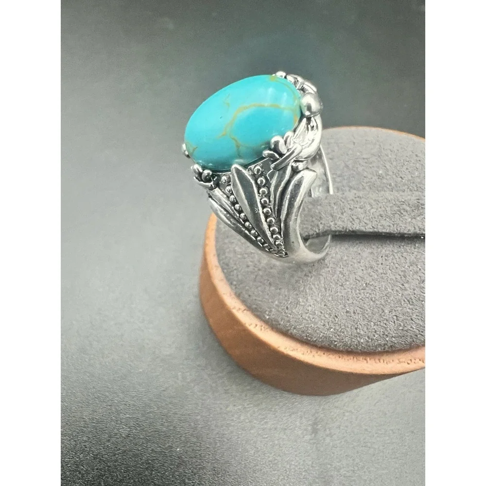 Vintage Style Faux Turquoise Silver Tone Statement Ring Size 9 Southwestern